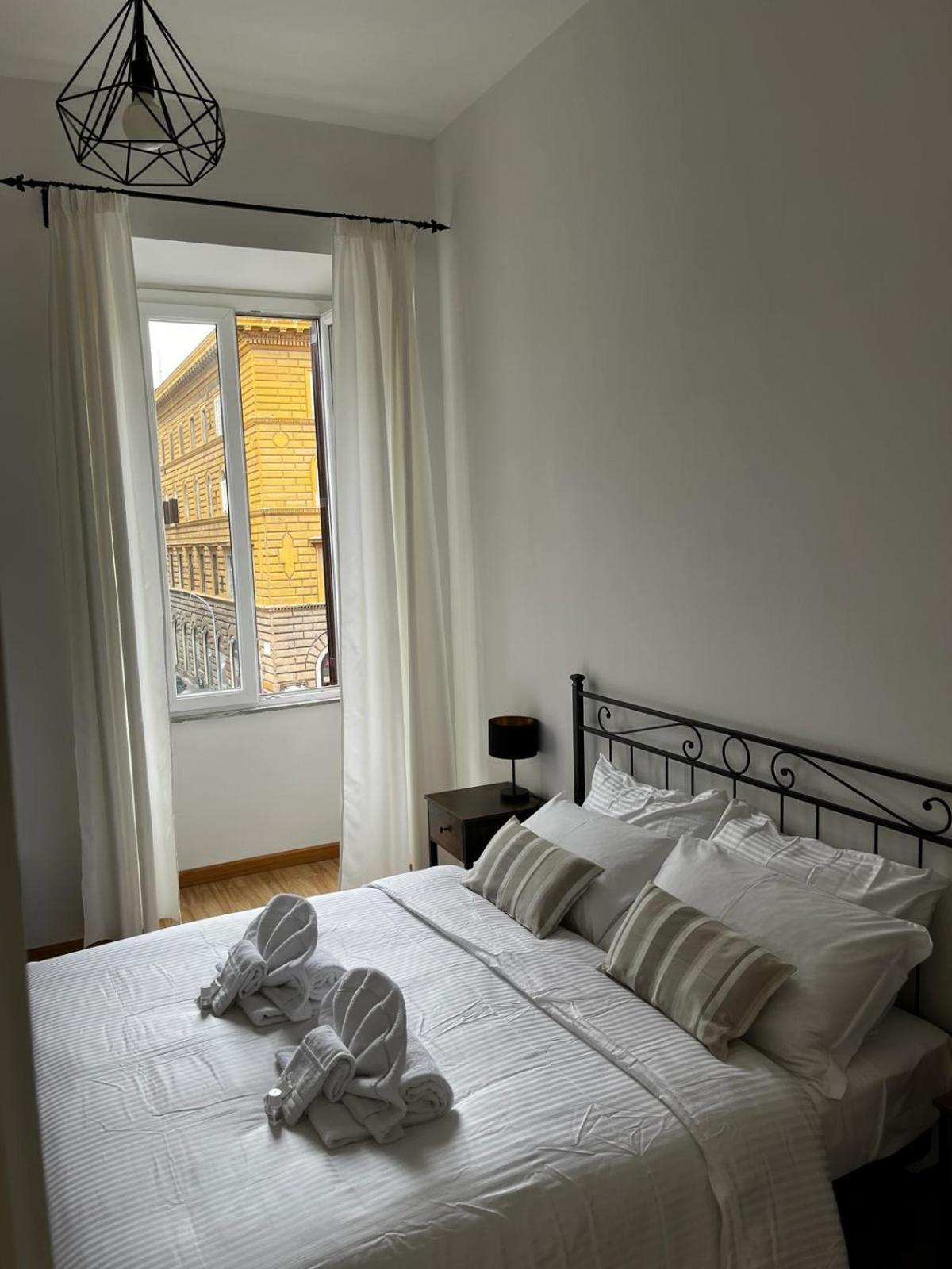 Be Your Home - Mr House Roma Eksteriør bilde