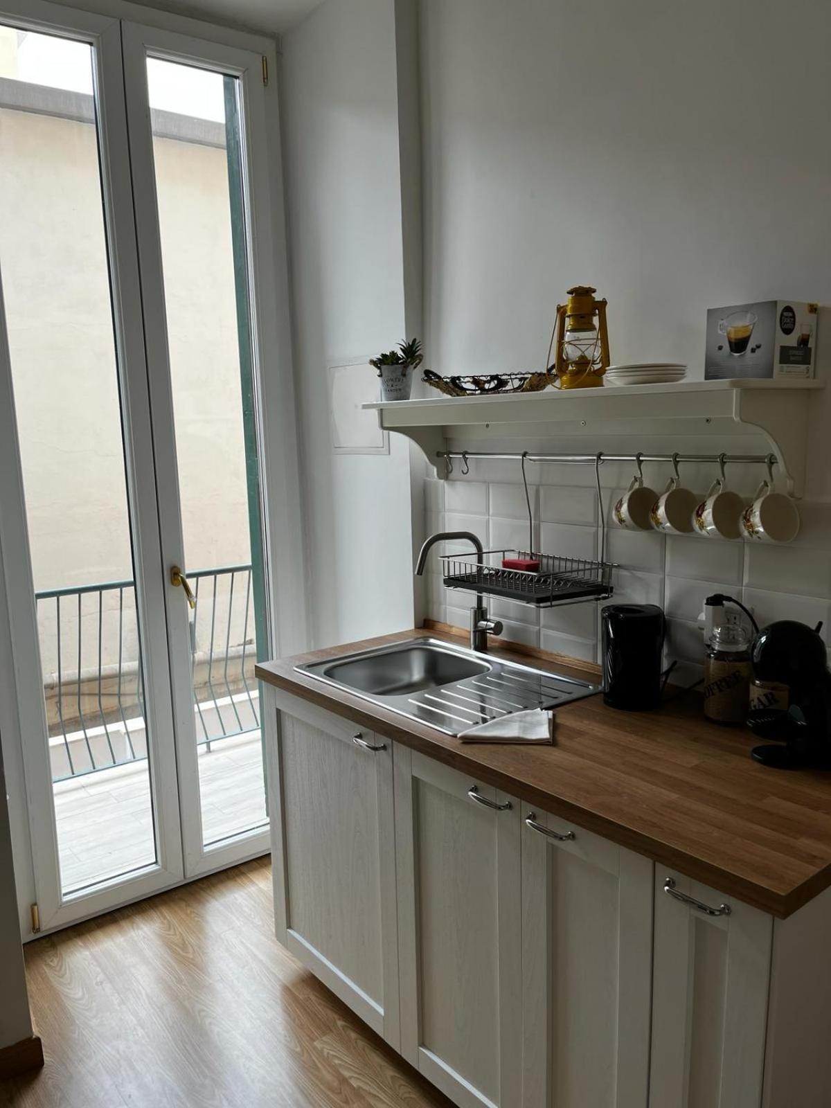 Be Your Home - Mr House Roma Eksteriør bilde